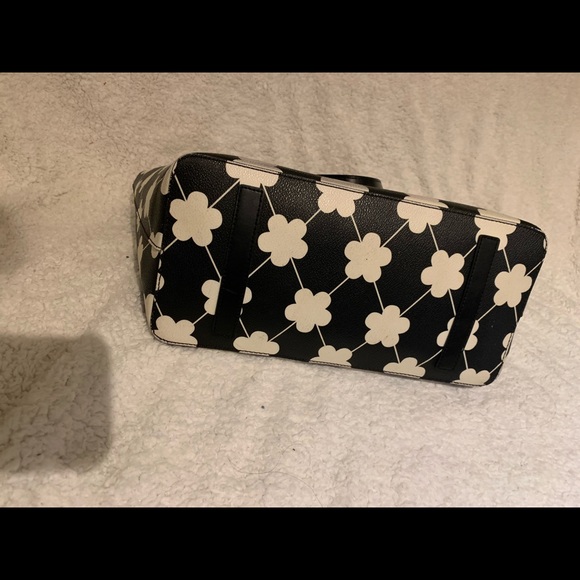 Authentic Kate Spade New York - Picture 3 of 9